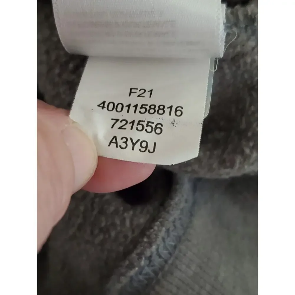 The North Face Mens Medium Hoodie Gray “Never Stop Exploring” Pullover F21 A3Y9J